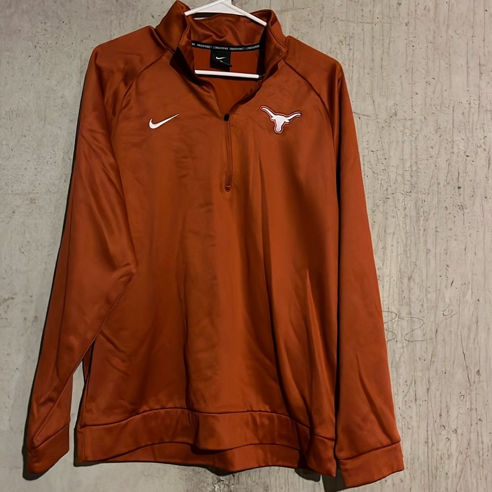 Nike Mens LS 1/4 Burnt orange Texas Longhorns Pull over. Size Large